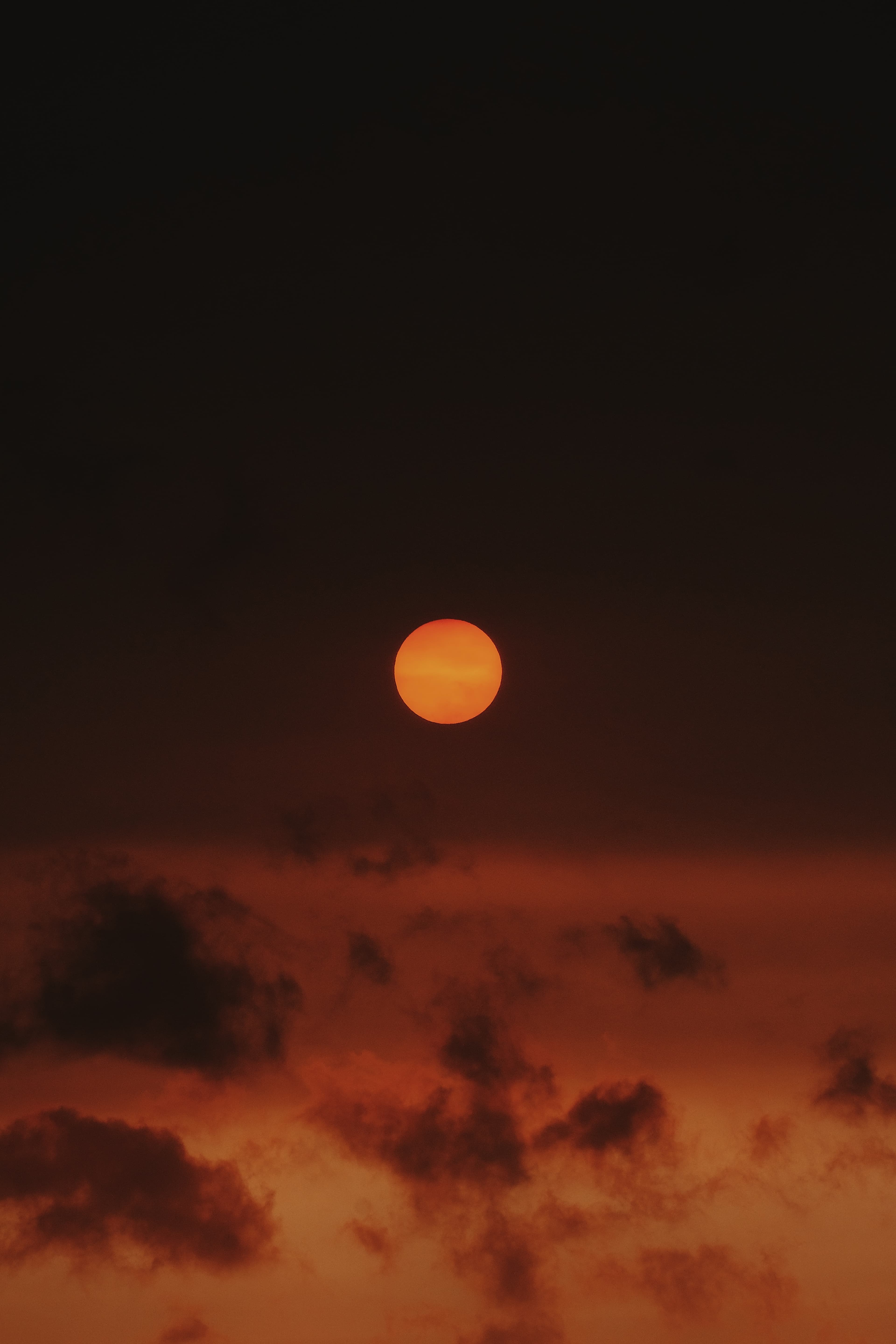 Soleil Pleurant