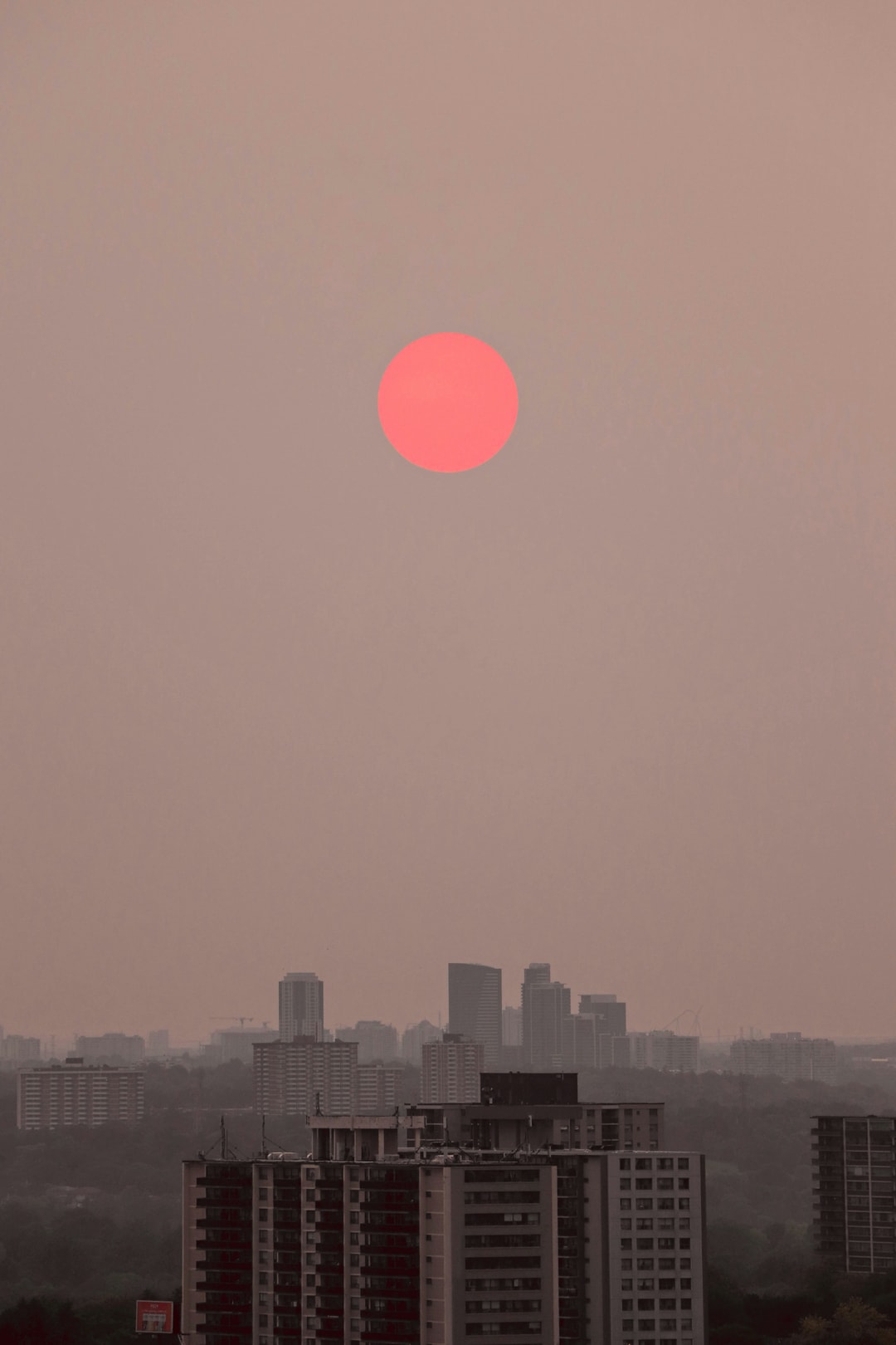 Soleil Pleurant